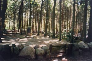 HRB_Denkmal2.jpg