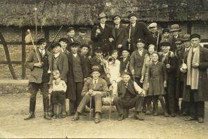HRB_Eiersuchen_bei_Brettmanns_1934.JPG